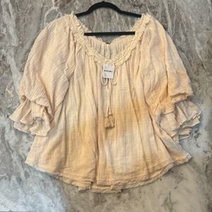 FREE PEOPLE Rosin Blouse NWT
Size XL